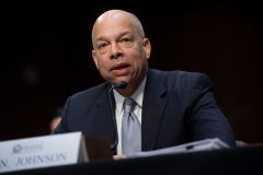 Former Secretary of Homeland Security Jeh Johnson testifies about election security during a Senate Select Intelligence Committee hearing on Capitol Hill in Washington, DC, March 21, 2018. (Photo by SAUL LOEB/AFP via Getty Images)