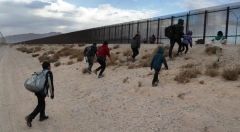Casi dos tercios de los votantes probables dicen que los santuarios para extranjeros ilegales fuera de la frontera deberían tener que acoger a extranjeros ilegales